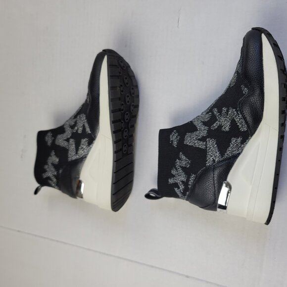 Michael Kors Neo Osker Wedges Boots Stylish MK Logo Ankle Booties for Girls - Picture 7 of 12